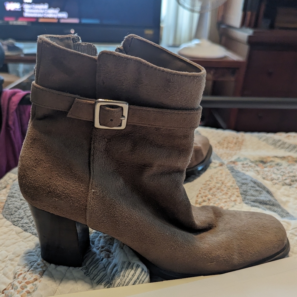 Tan Boots